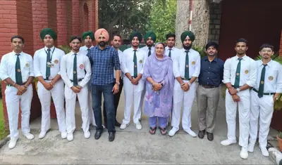 Educational Trip to Vidhan Sabha: photo 2 of 4